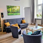 Piotrkowska-i- 75mcentral Cosy&freeparking Apartment Lodz
