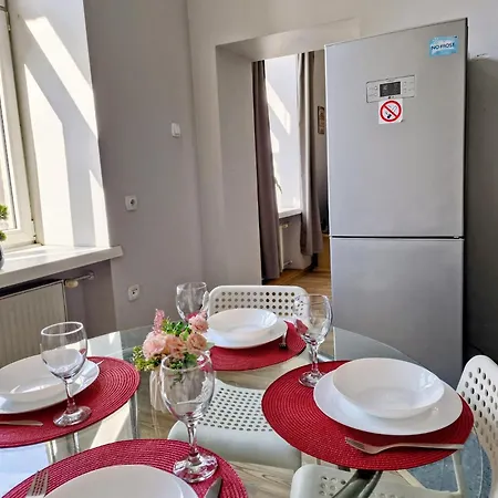 Piotrkowska-i- 75mcentral Cosy&freeparking Apartament *